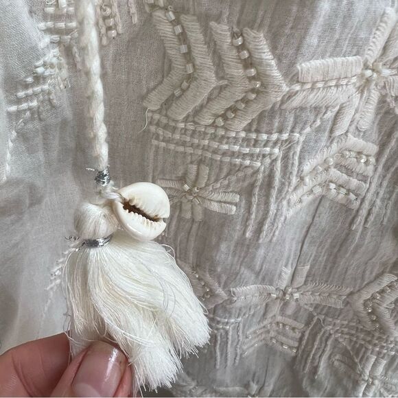 Shyanne White Ruffled Tie Front Blouse - Picture 7 of 10